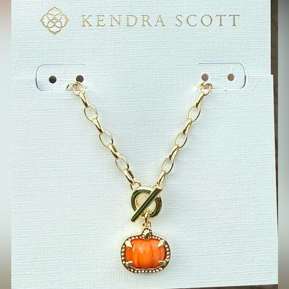 NWT- Kendra Scott Pumpkin Link Chain